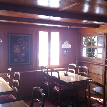 Gasthof Zum Baren Inn